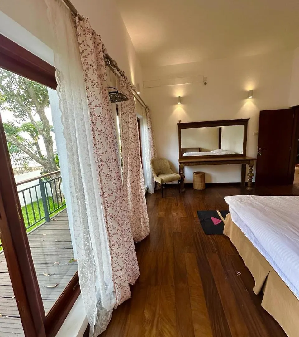 Private Apartment In Colombo 5